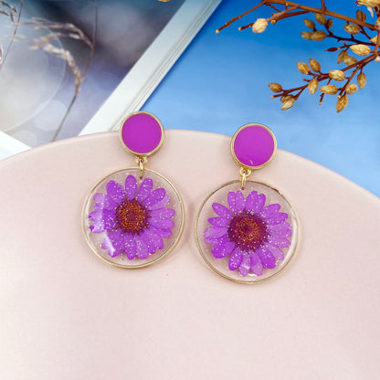 Real Flower Resin Earrings Gold Finish