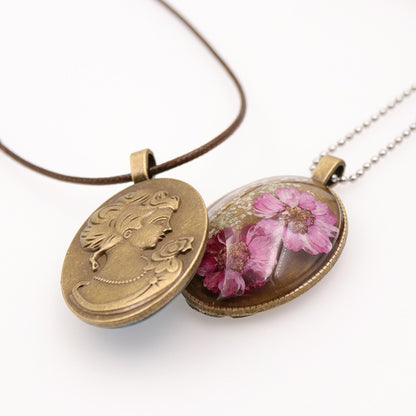 Real Flower Resin Ellipse Pendant Necklace Bronze Tone