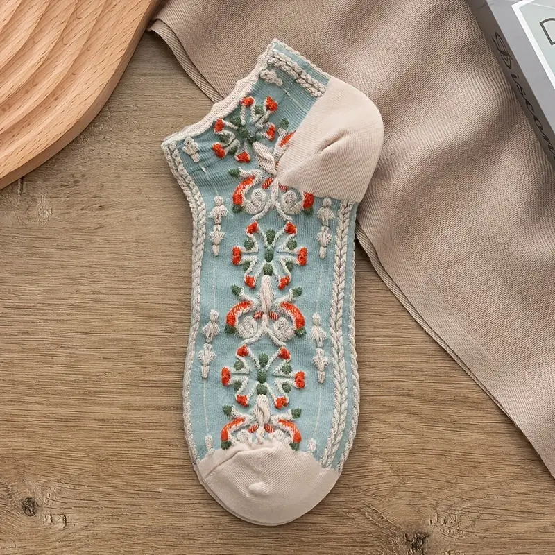 Vintage style ladies luxury feel ankle socks
