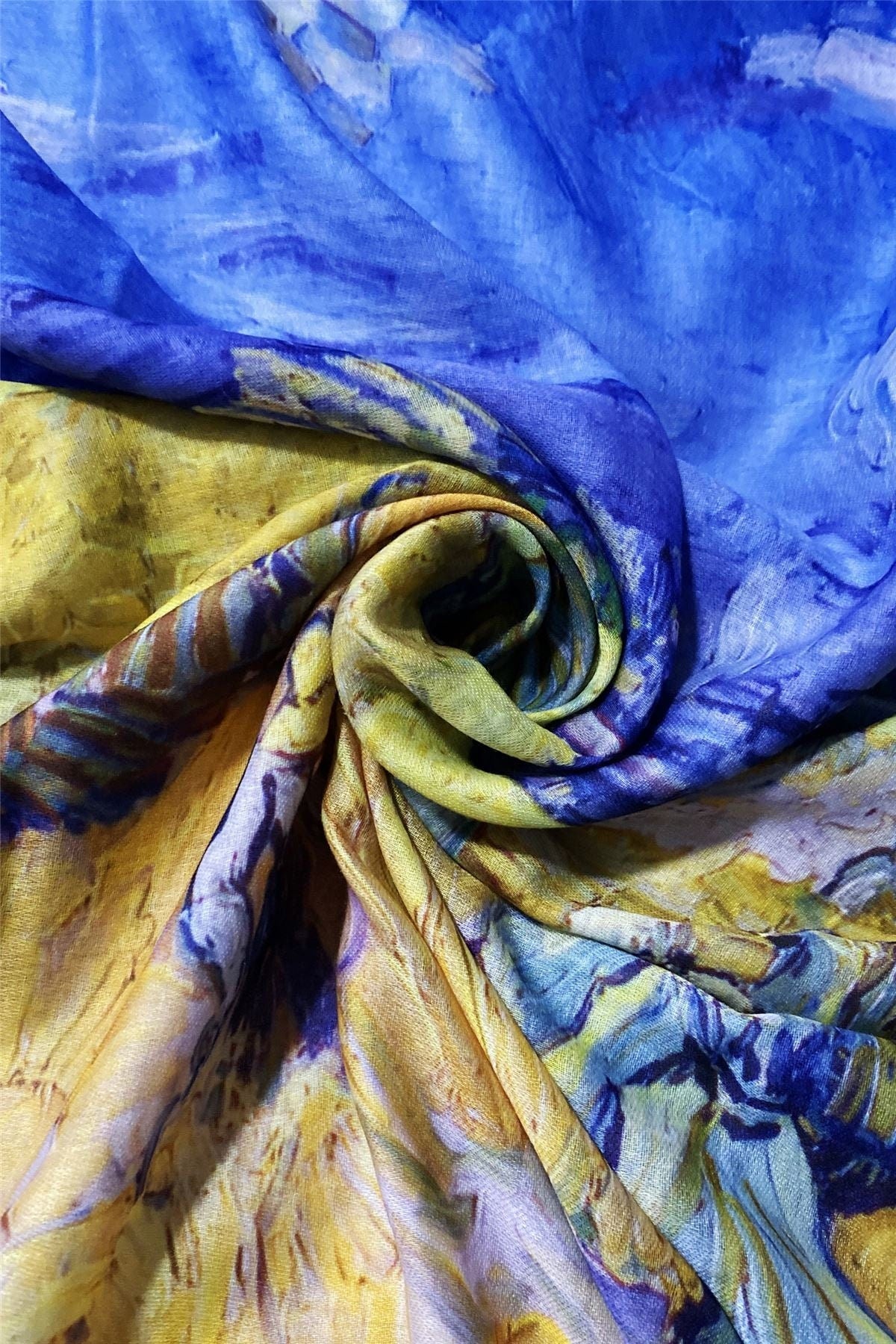 Luxury Pure Silk Van Gogh Masterpiece Art Scarf - Premium Fine Art Fashion Accessory Featuring Famous Painting Print