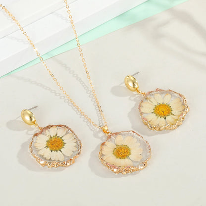 Daisy Resin Jewelry Set Necklace & Earrings Real Flower