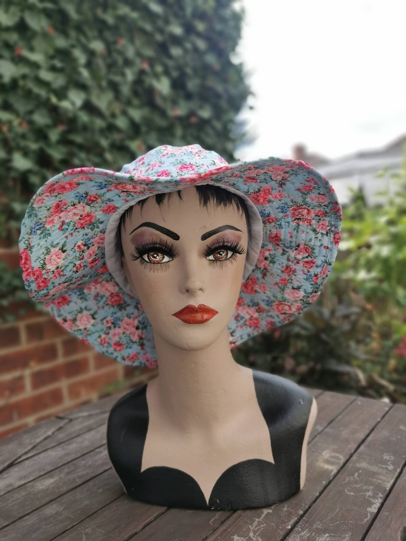 Ladies Wide Brim Summer Hat Flower Floral Print Sun Hat Gardening